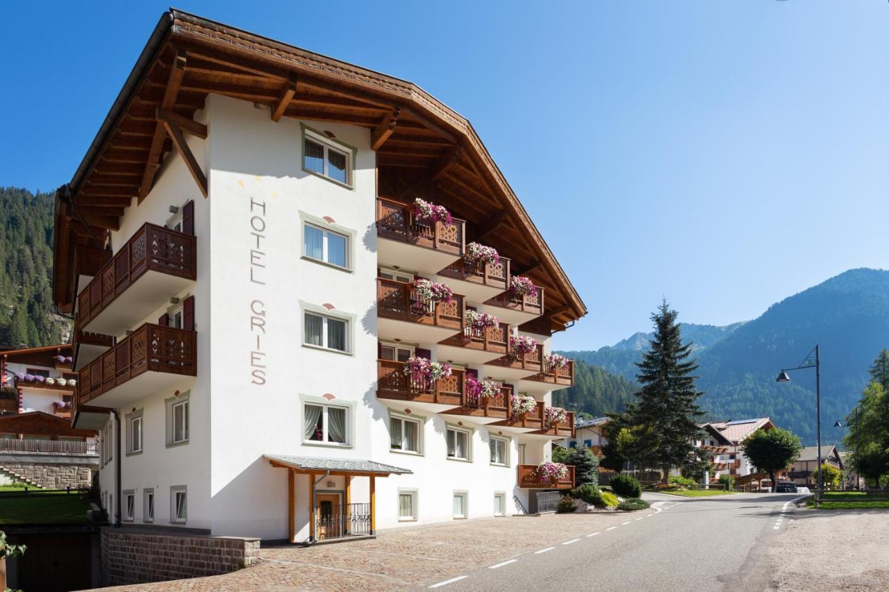 Hotel Gries Canazei Exterior photo